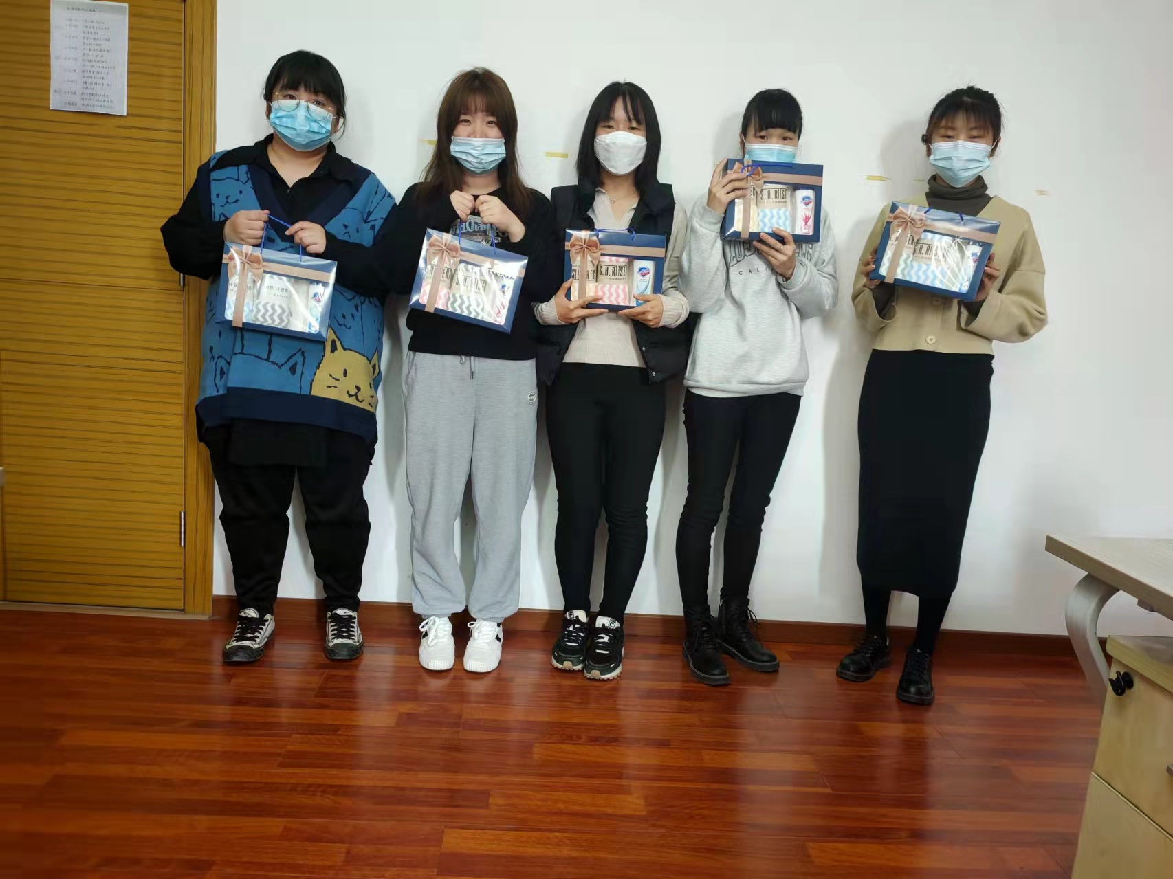 1646959663438063.png 图片4.png